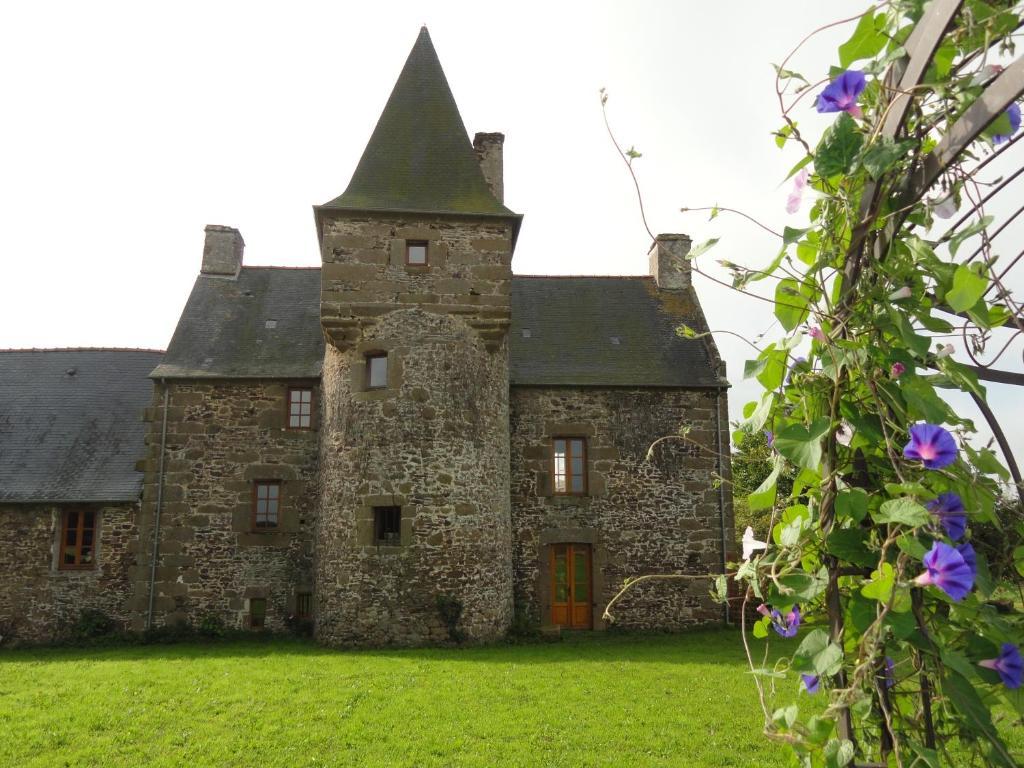 Manoir De La Branche Bed & Breakfast Maen Roch Exterior photo