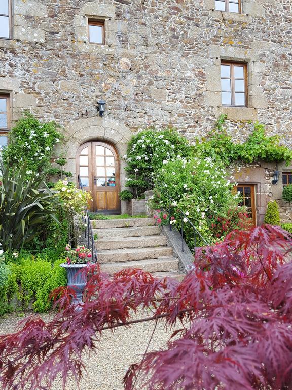 Manoir De La Branche Bed & Breakfast Maen Roch Exterior photo