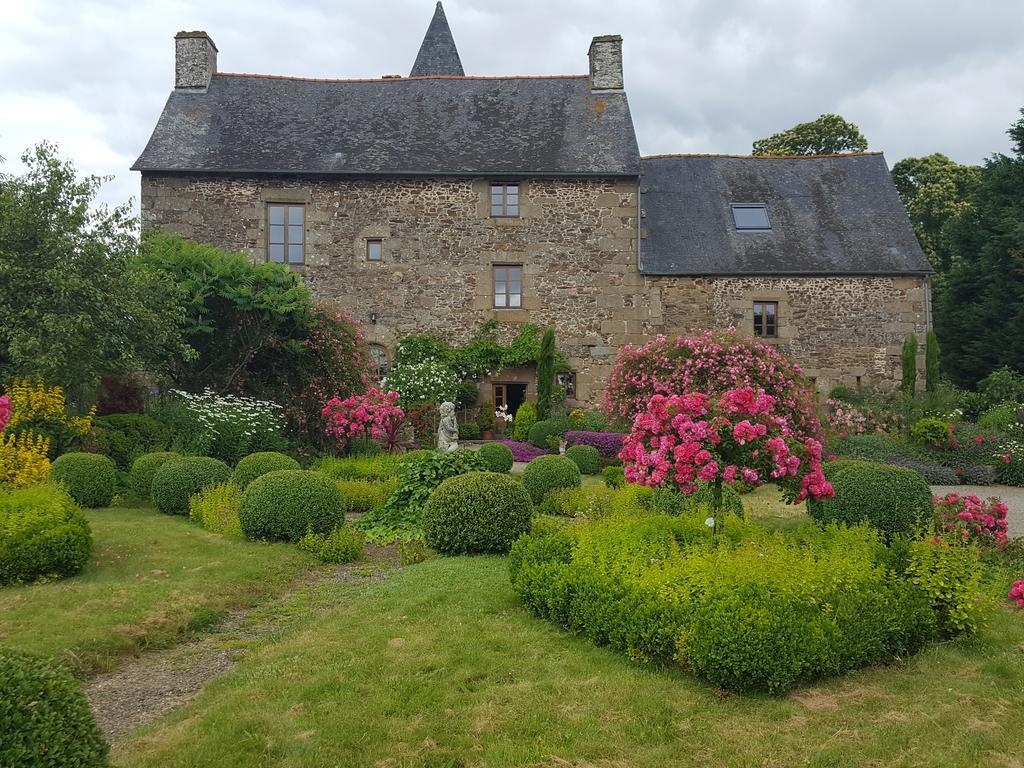 Manoir De La Branche Bed & Breakfast Maen Roch Exterior photo