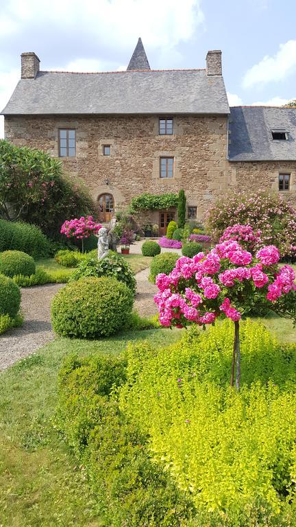 Manoir De La Branche Bed & Breakfast Maen Roch Exterior photo