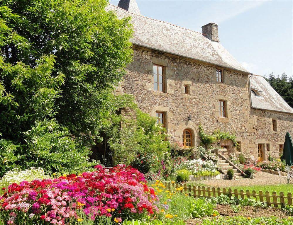 Manoir De La Branche Bed & Breakfast Maen Roch Exterior photo