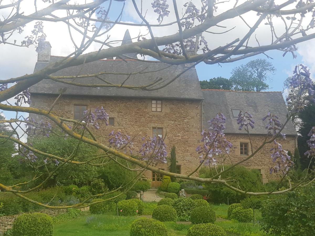 Manoir De La Branche Bed & Breakfast Maen Roch Exterior photo